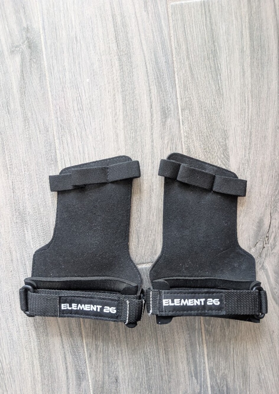 Element 26 Isogrip Gymnastic CrossFit Lifting Tactical Hand Grips with Loops LG